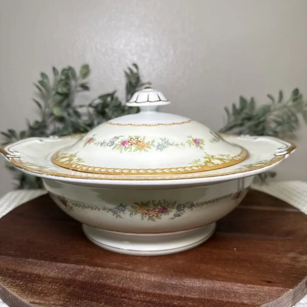 Imperial China Japan Covered Vegetable Bowl Tureen Floral Gold Serving Dish Vtg